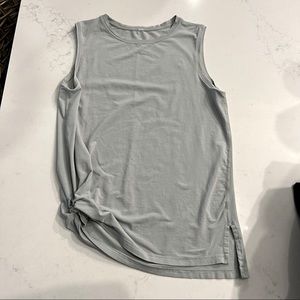 LULULEMON • Tank